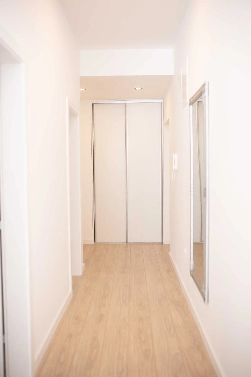 Two-Bedroom Apartment with Balcony in Mostar