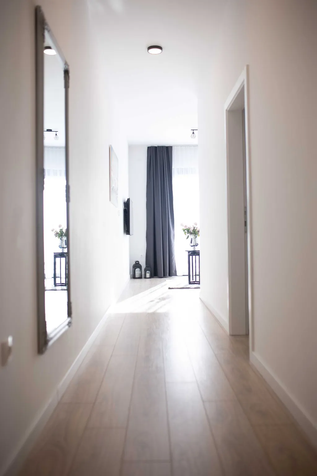 Two-Bedroom Apartment with Balcony in Mostar