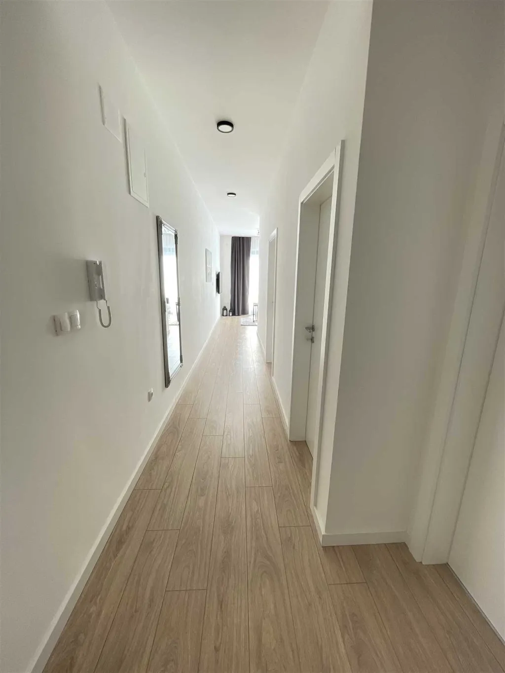 Two-Bedroom Apartment with Balcony in Mostar