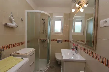 Apartment in Silo (Krk) for Up to 5 Guests