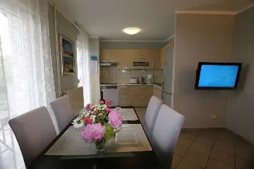 Apartment in Silo (Krk) for Up to 5 Guests