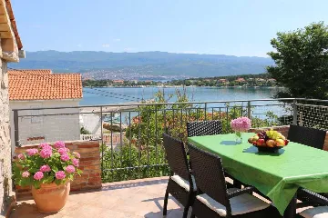 Silo Island Krk Apartment with Sea View for 7
