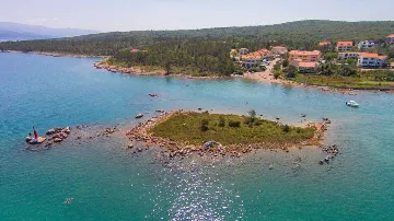 Villa in Klimno for 6 Guests with Outdoor Pool