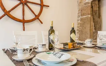 Villa in Klimno for 6 Guests with Outdoor Pool