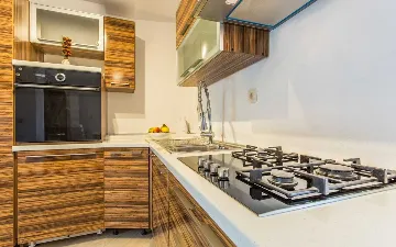 Villa in Klimno for 6 Guests with Outdoor Pool