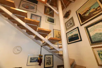 4-Bedroom Apartment in Šilo for Up to 8 Guests