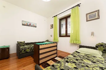 2-Bedroom Apartment in Silo (Island Krk) for 5