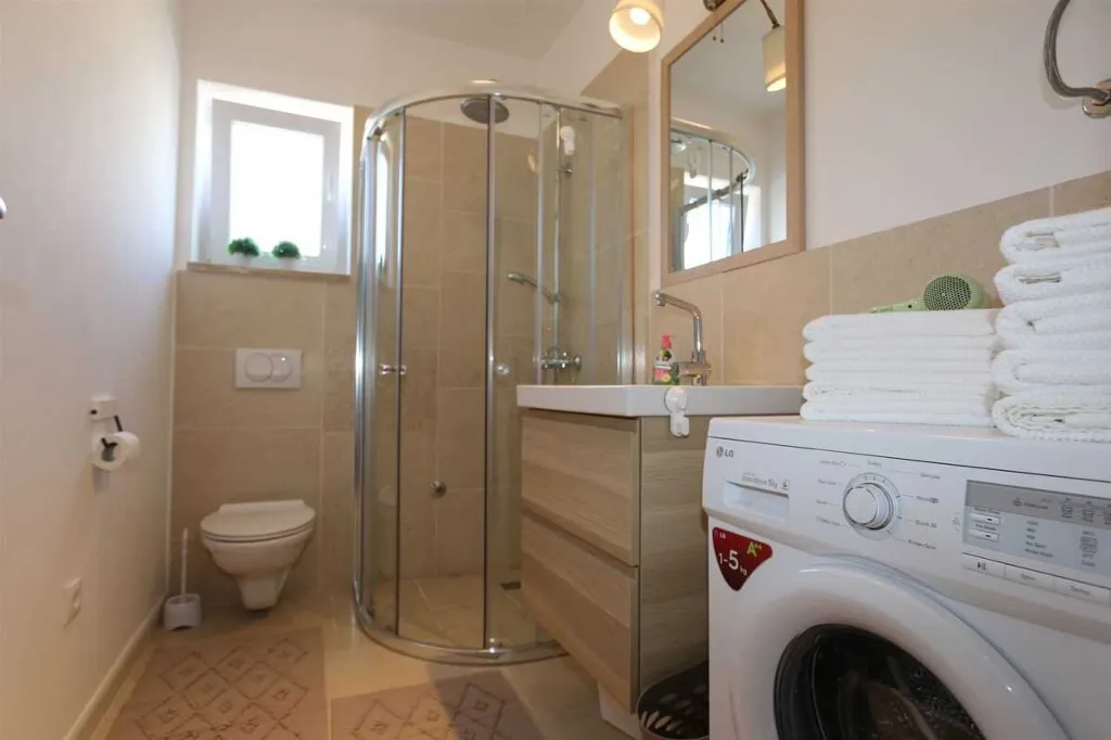 Silo Island Krk 2-Bedroom Apartment for Up to 5