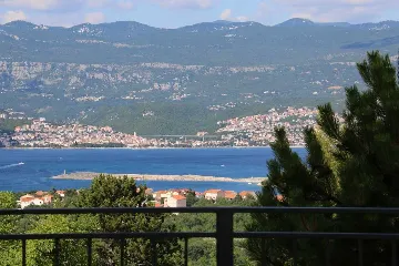 2-Bedroom Apartment in Silo, Island of Krk