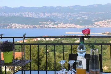 2-Bedroom Apartment in Silo, Island of Krk