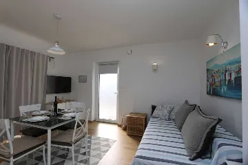 2-Bedroom Apartment in Silo, Island of Krk