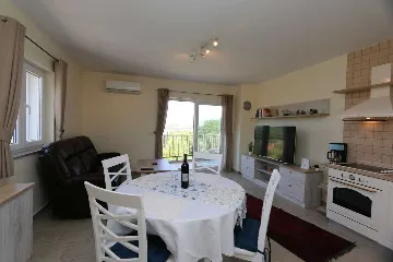 Two-Bedroom Apartment in Soline for 4 Guests