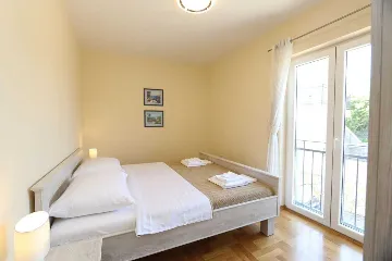 Two-Bedroom Apartment in Soline for 4 Guests