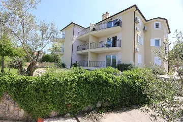 Two-Bedroom Apartment in Soline for 4 Guests