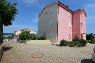 Two-Bedroom Apartment in Klimno, Island of Krk