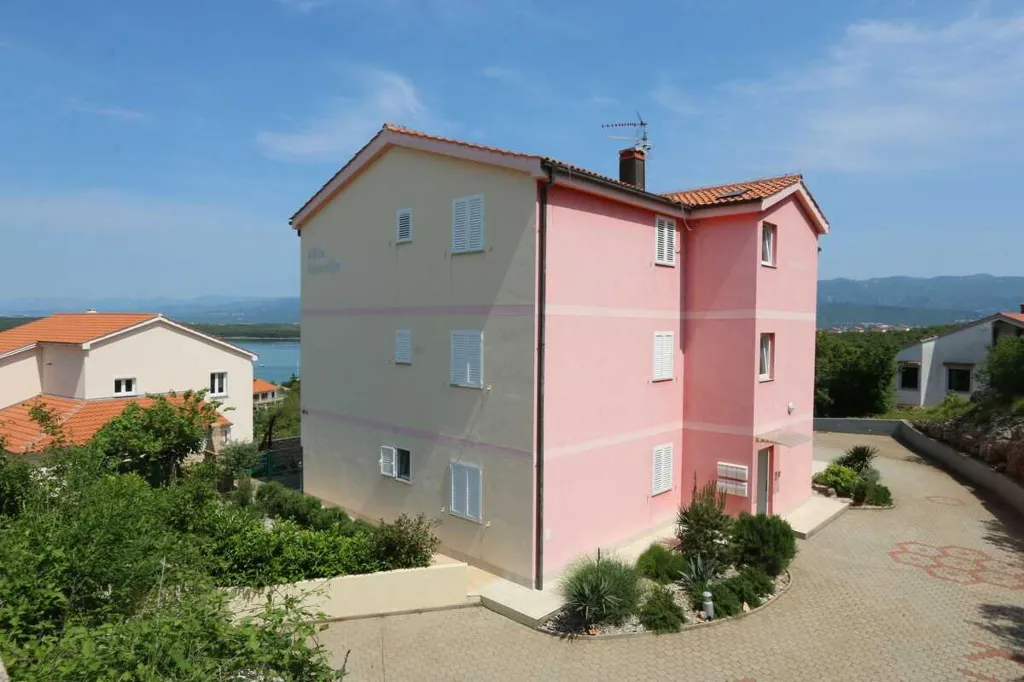 Two-Bedroom Apartment in Klimno, Island of Krk