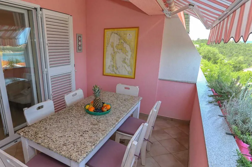 Two-Bedroom Apartment in Klimno, Island of Krk