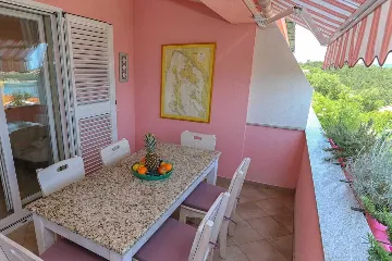 Two-Bedroom Apartment in Klimno, Island of Krk