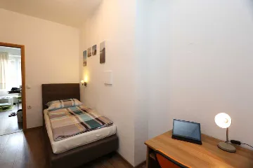 Rijeka Apartment for 3 Guests with Self Check-in