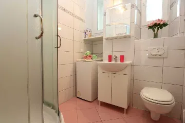 Rijeka Apartment for 3 Guests with Self Check-in