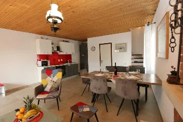 3-Bedroom House in Klimno (Krk) for 6 Guests
