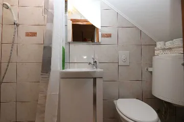 3-Bedroom House in Klimno (Krk) for 6 Guests