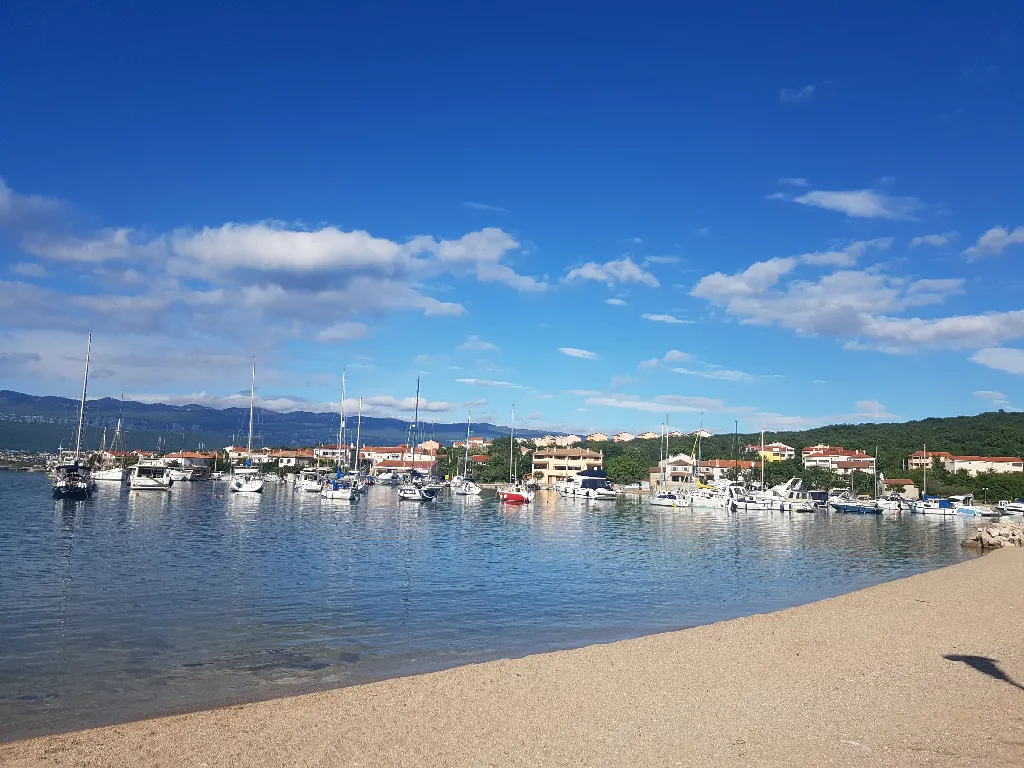 3-Bedroom House in Klimno (Krk) for 6 Guests