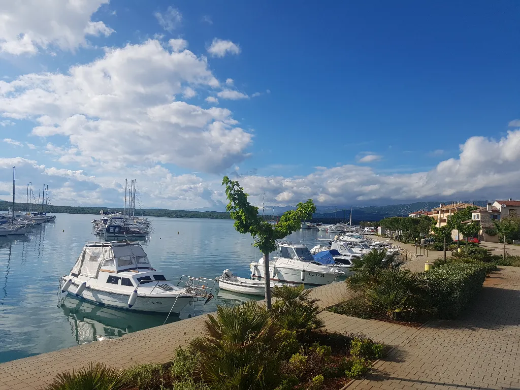 3-Bedroom House in Klimno (Krk) for 6 Guests
