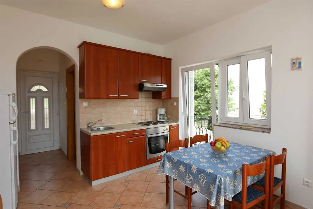 Apartment in Silo (Island Krk) for 6 Guests