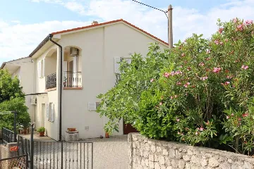 Apartment in Silo (Island Krk) for 6 Guests