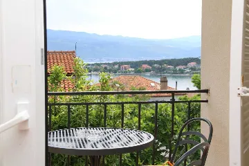 Apartment in Silo (Island Krk) for 6 Guests