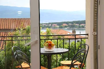 Apartment in Silo (Island Krk) for 6 Guests