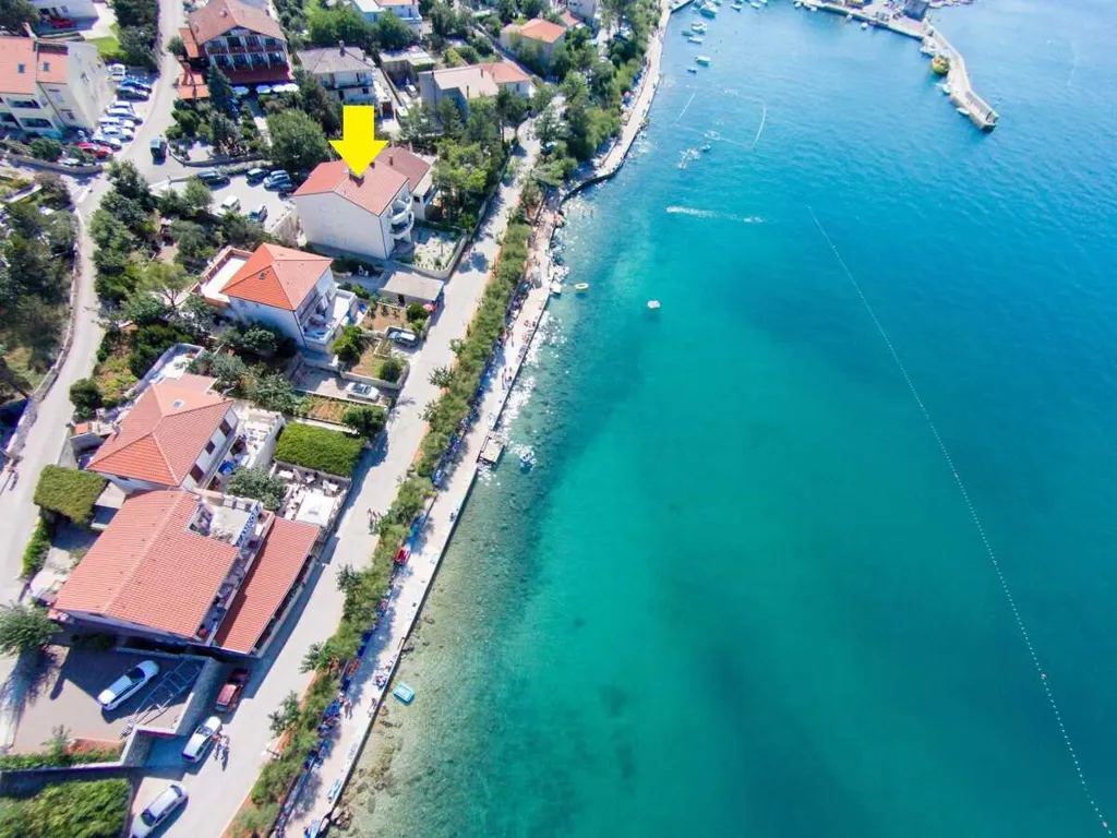 Apartment in Silo on Krk for up to 6 Guests