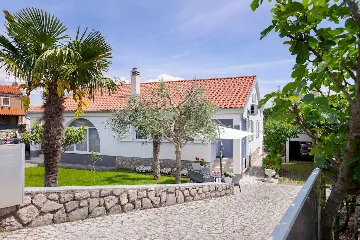 Apartment in Silo - Island Krk for up to 4 Guests