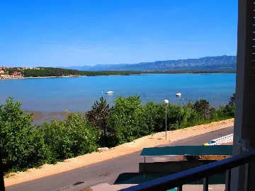 4-Bedroom House with Sea View in Soline (Krk)