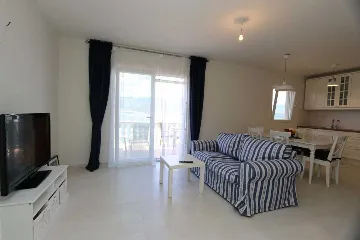 Apartment in Silo (Island Krk) for 4 Guests