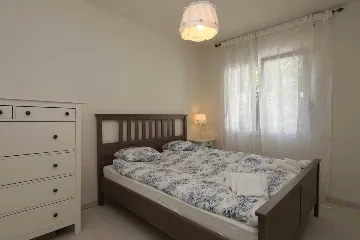 Apartment in Silo (Island Krk) for 4 Guests