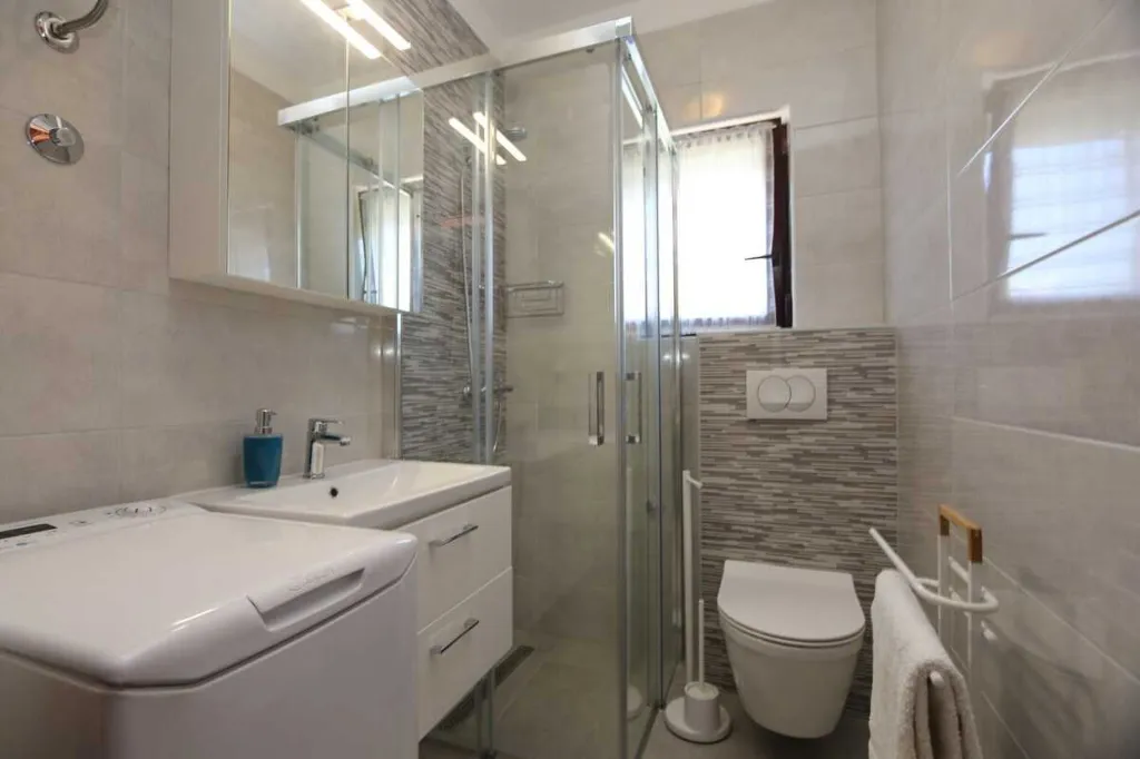 Two-Bedroom Apartment in Silo, Island Krk for 4
