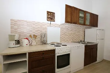 Apartment for 4 in Silo (Island of Krk)