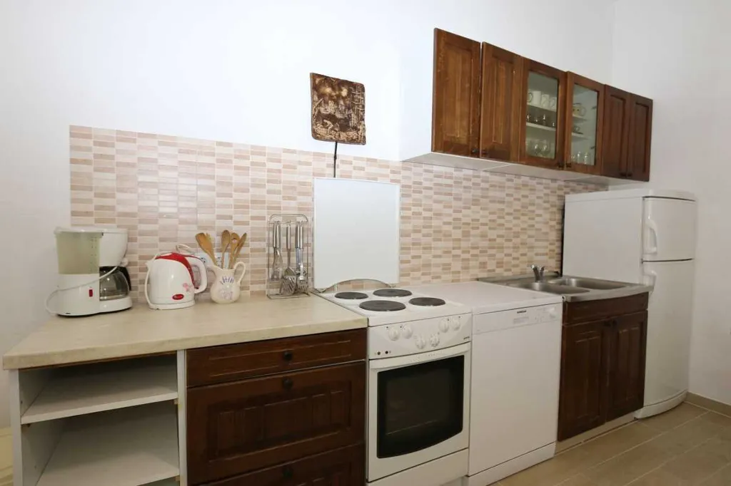 Apartment for 4 in Silo (Island of Krk)