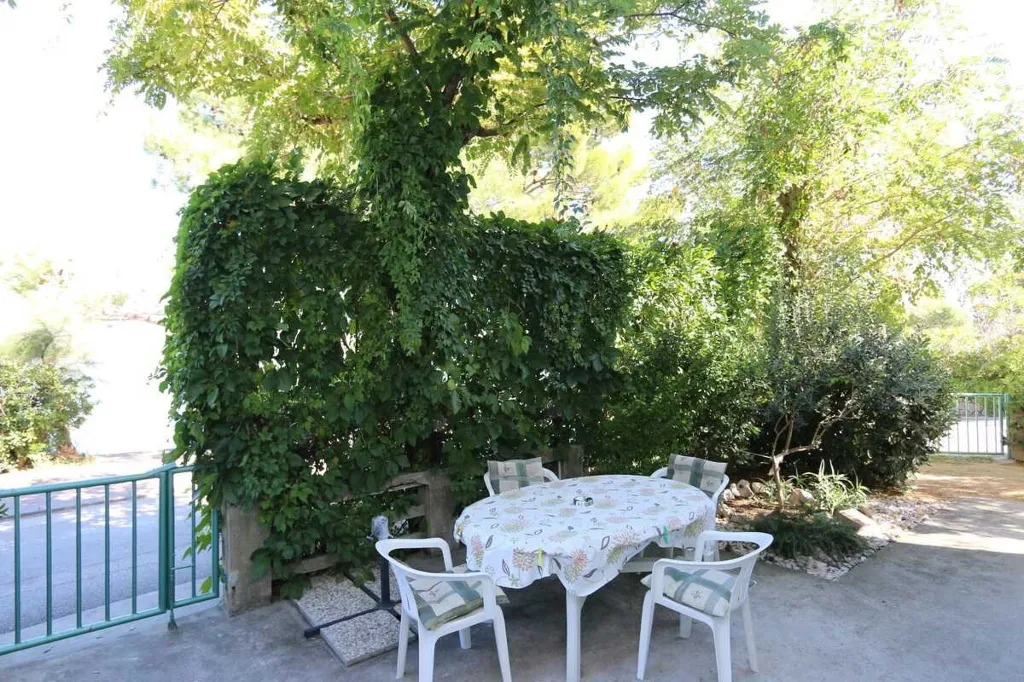 Apartment for 4 in Silo (Island of Krk)