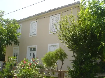 Apartment for 4 in Silo (Island of Krk)