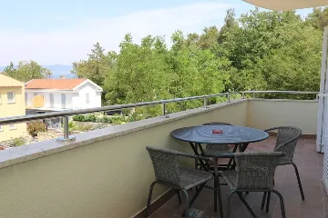 2-Bedroom Apartment in Soline - island Krk