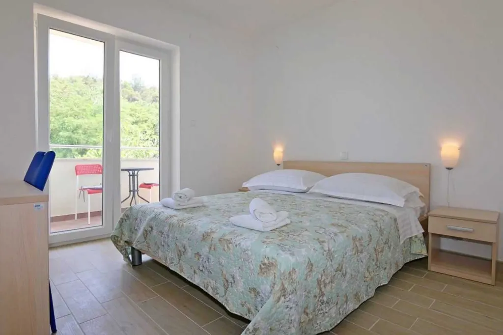2-Bedroom Apartment in Soline - island Krk