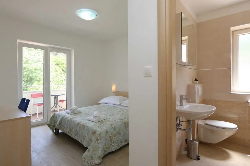 2-Bedroom Apartment in Soline - island Krk