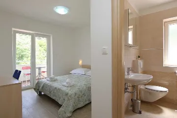 2-Bedroom Apartment in Soline - island Krk