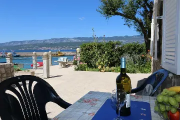 Apartment with Sea View Terrace in Silo, Krk