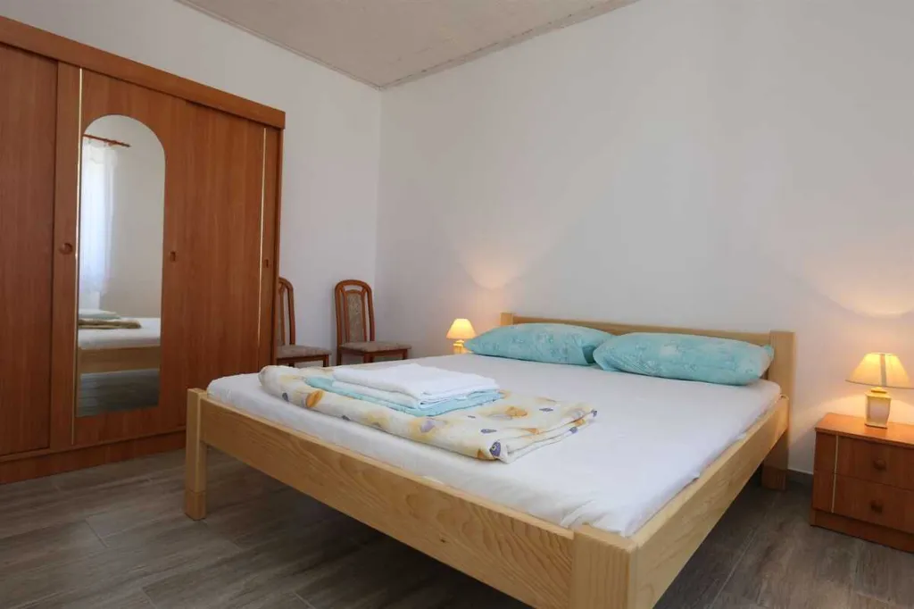 Apartment with Sea View Terrace in Silo, Krk