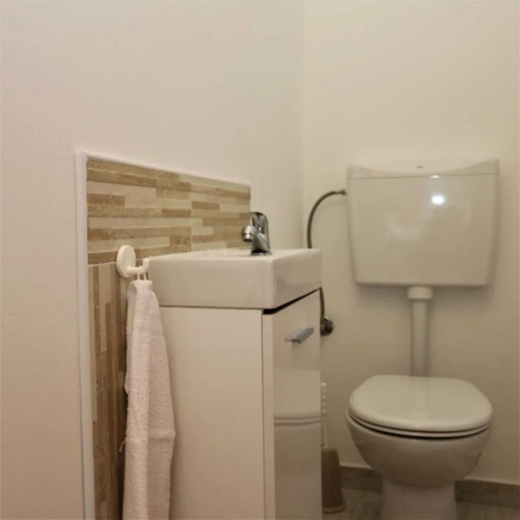 2-Bedroom Apartment in Silo - Island Krk (Up to 4)