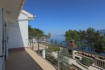 2-Bedroom Apartment in Silo - Island Krk (Up to 4)
